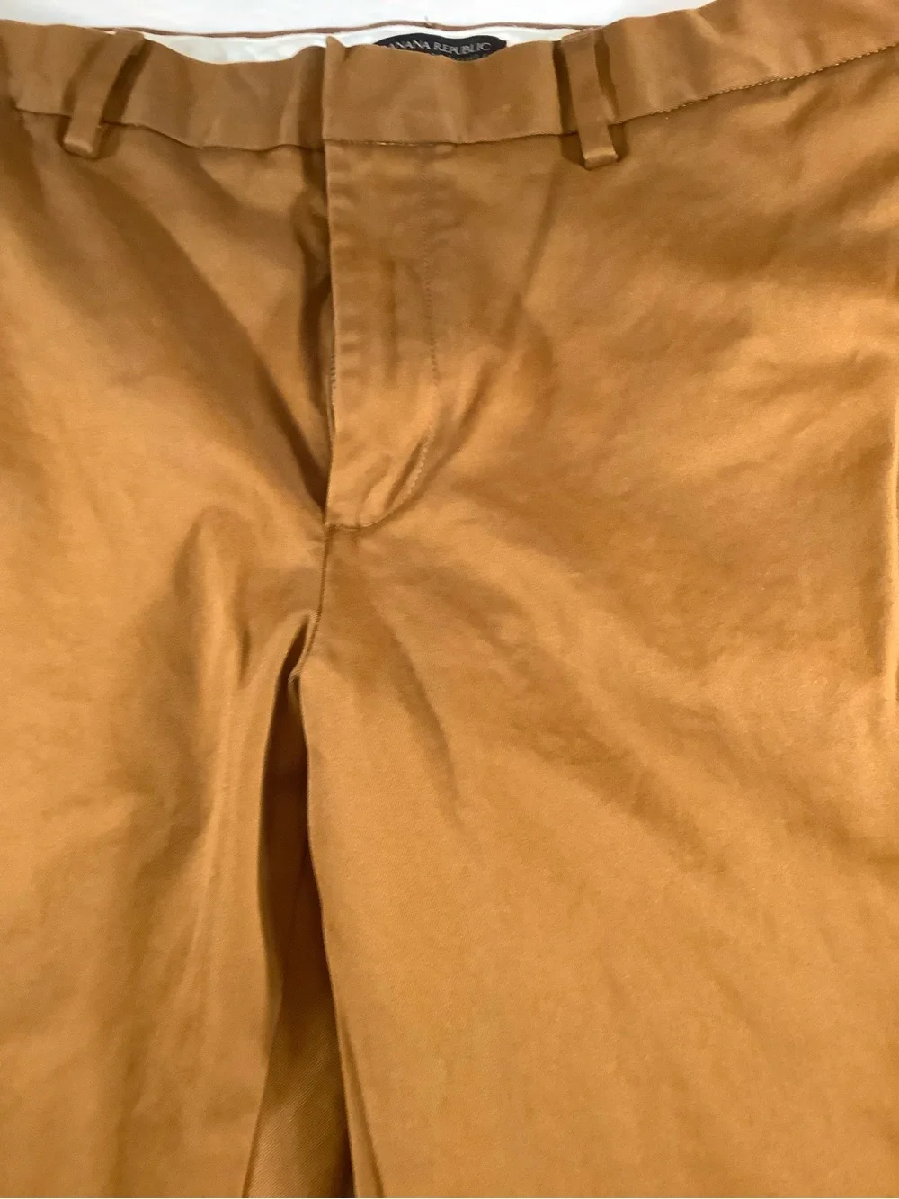 Banana Republic Men's Chinos in Camel Brown